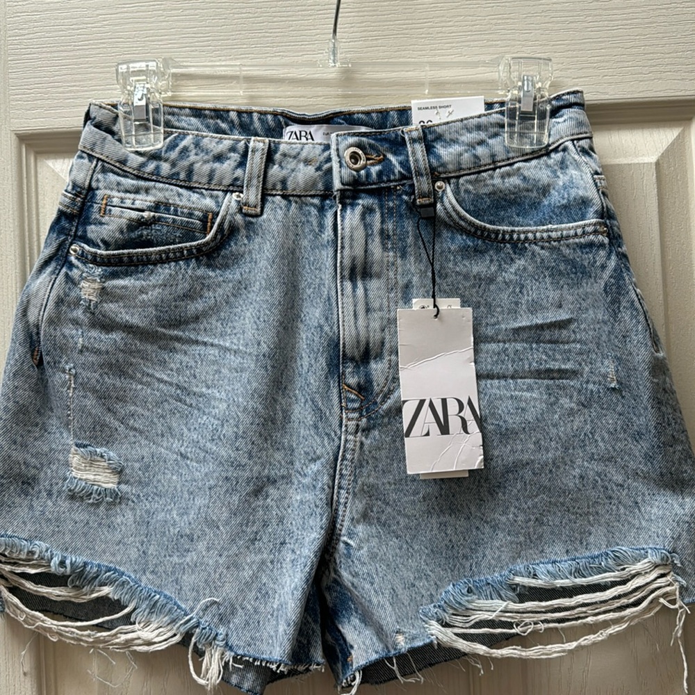NWT Zara Seamless Short High Rise Rigid